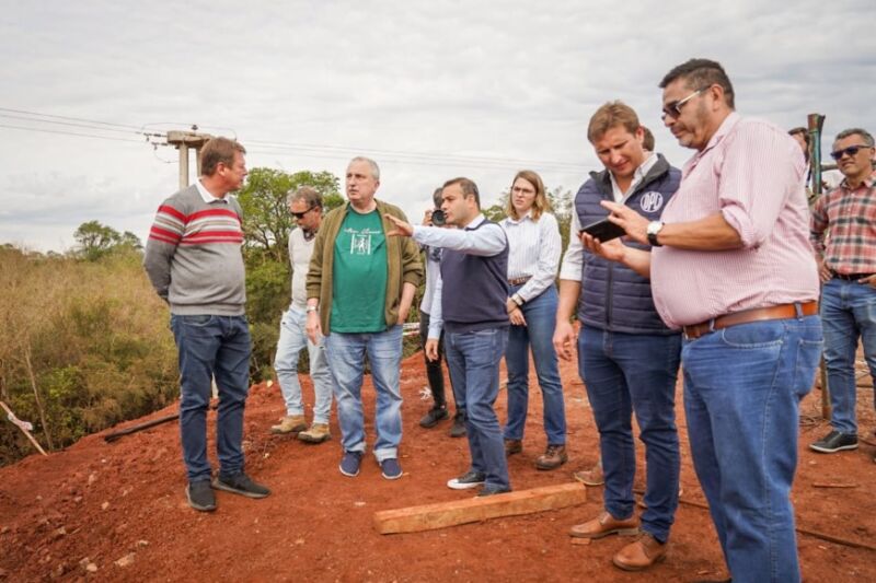 Passalacqua destacó las obras de asfalto sobre la ruta provincial 2: "Era una deuda histórica" 5 10 - passalacqua 5 - 9