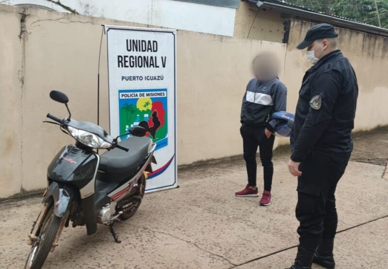 Iguazú: denunció el robo de su moto, pero la Policía ya la había recuperado