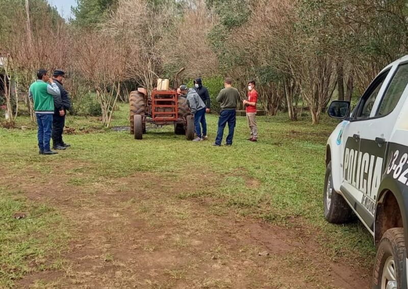 Recuperaron un tractor que fue robado en un campo de Santa María