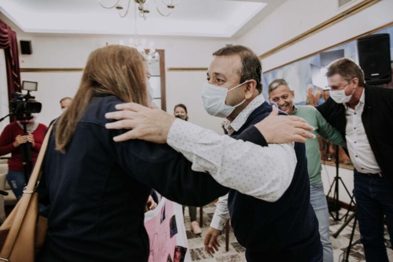 Herrera Ahuad recibió a la delegación misionera del Torneo Internacional de Yoga Deportivo 1 2 - yoga 1 - 1