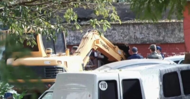 Caso Mario Golemba: realizan excavaciones en la seccional de Dos de Mayo