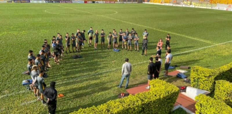 Sandro Bárbaro asumió como nuevo director técnico de Crucero