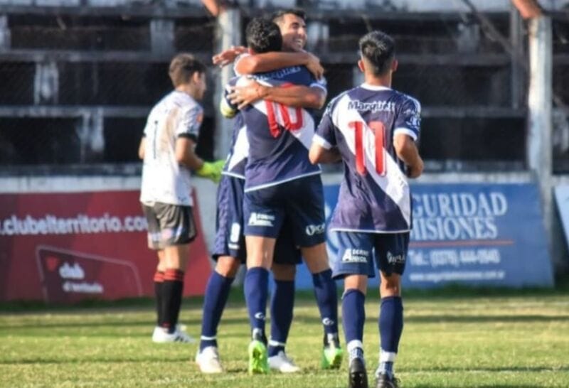 Guaraní estiró su racha positiva en el Provincial con una goleada ante Ex Alumnos 185