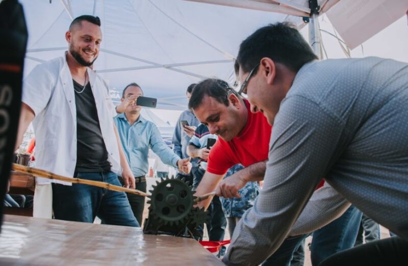 Herrera Ahuad: "Hay que acompañar permanentemente a los productores misioneros" 2 4 - Herrera Ahuad 2 1 - 3