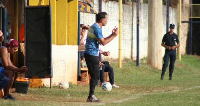 Mitre presenta hoy a Bernal como nuevo director técnico del plantel principal