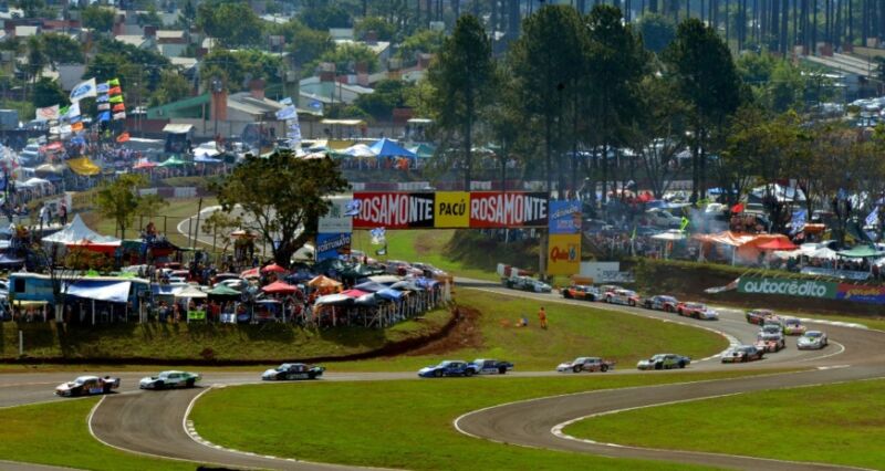 TC: Posadas ya vive a la máxima categoría del automovilismo nacional