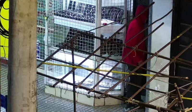 Detuvieron a tres jóvenes que intentaron robar en negocios de Posadas