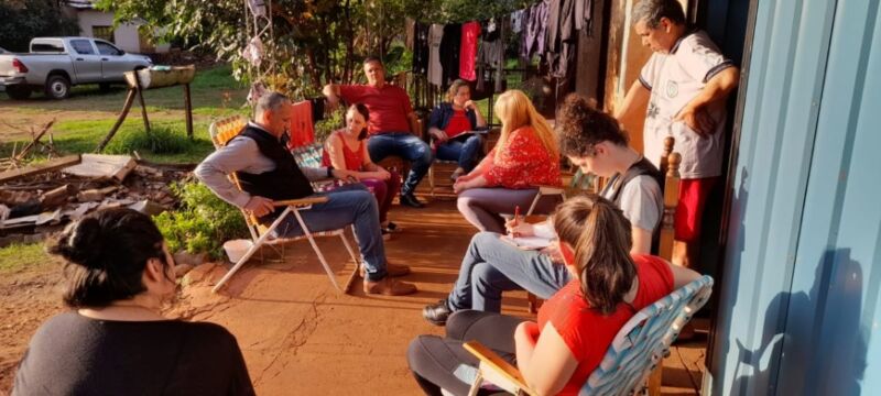 Penayo se reunió con vecinos del barrio Mini City que piden acceso a la red de agua potable