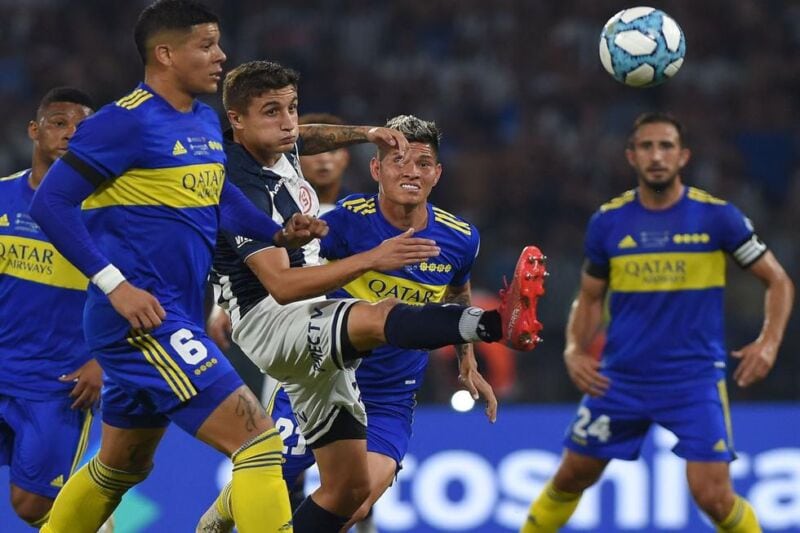 En medio de la crisis, Boca recibe a Talleres desde las 20:30