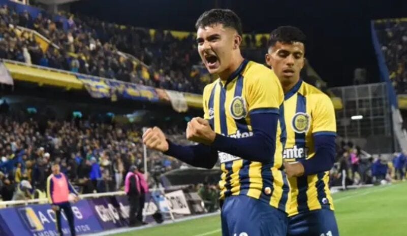 Tevez consiguió su primer triunfo como entrenador de Central