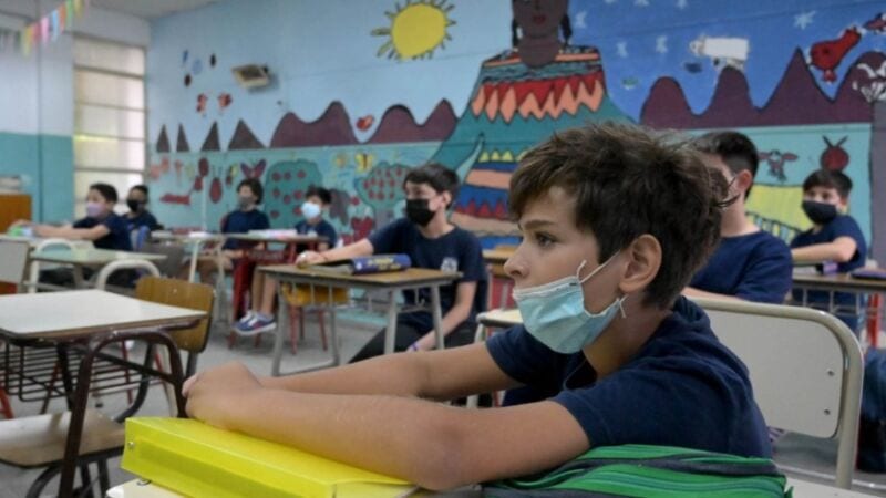 Nación pretende agregar "38 días más de clases" a la jornada escolar