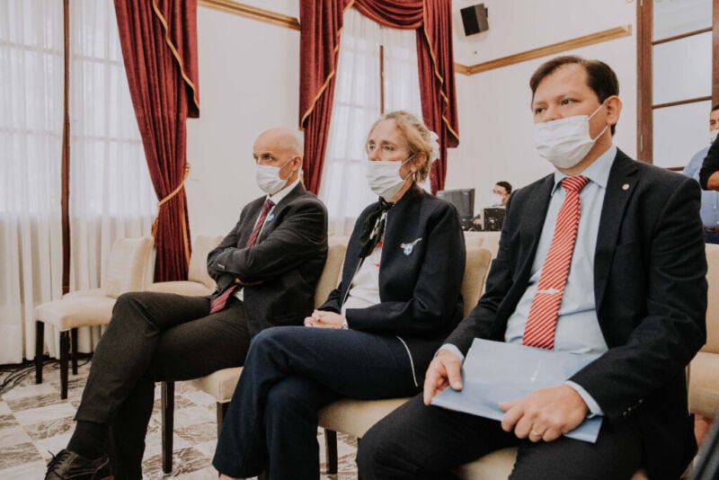 Bonificarán el interés de una nueva línea de créditos para el sector yerbatero provincial 3 6 - herrera bonificacion3 - 5