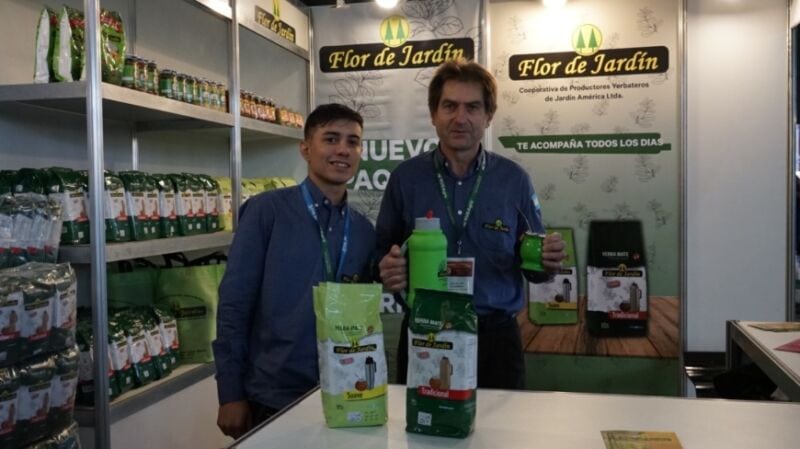 Cooperativas y pequeñas empresas yerbateras dicen presente en Caminos y Sabores 4 8 - inym 6 - 7