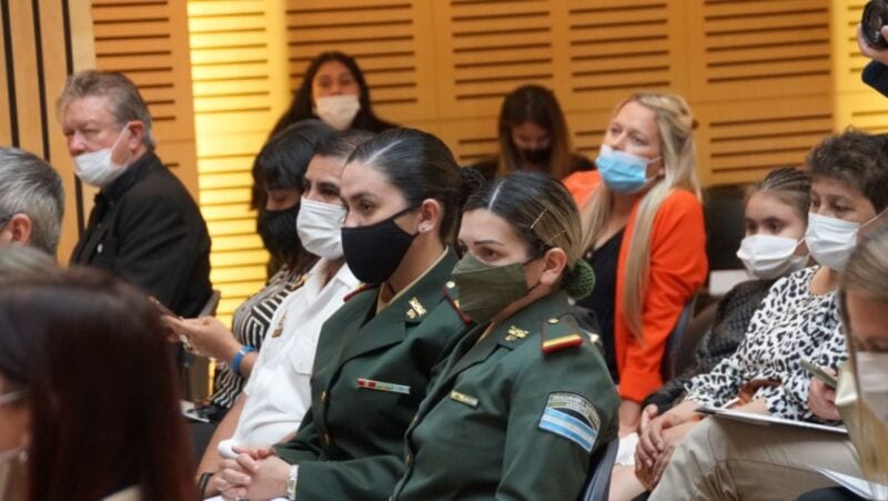 Legislatura: presentaron nuevas metodologías de la línea 102 1 2 - legislatura 14 1 - 1