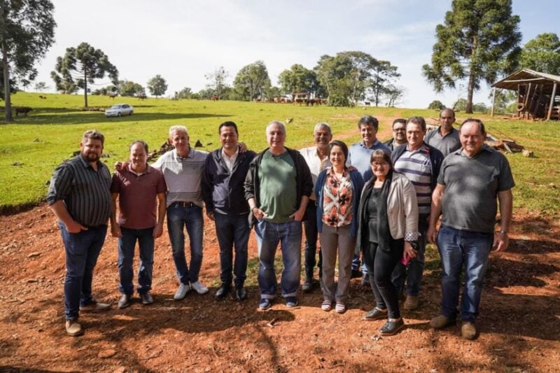 Passalacqua visitó a productores de Irigoyen para indagar las demandas del sector 1 2 - passalacqua 7 - 1