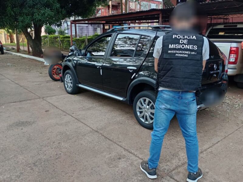 Intentó vender en Posadas un auto "mellizo" robado en Buenos Aires: terminó preso