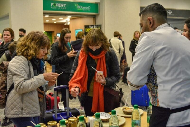 Buscan sumar valor agregado a la gastronomía misionera y al turismo con el azúcar rubio