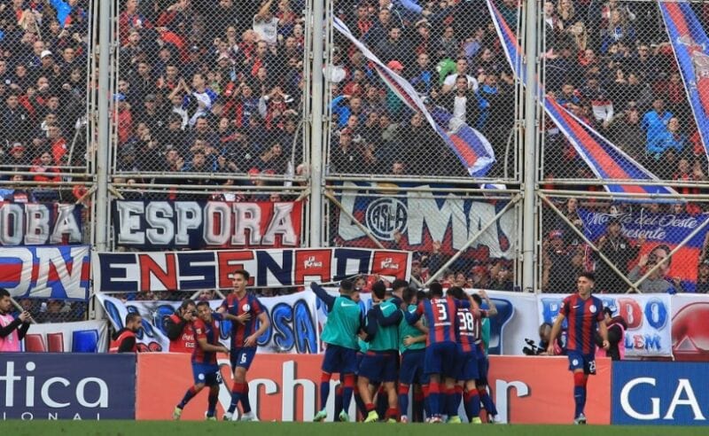 Conmebol le aplicó una fuerte sanción económica a San Lorenzo por gestos racistas