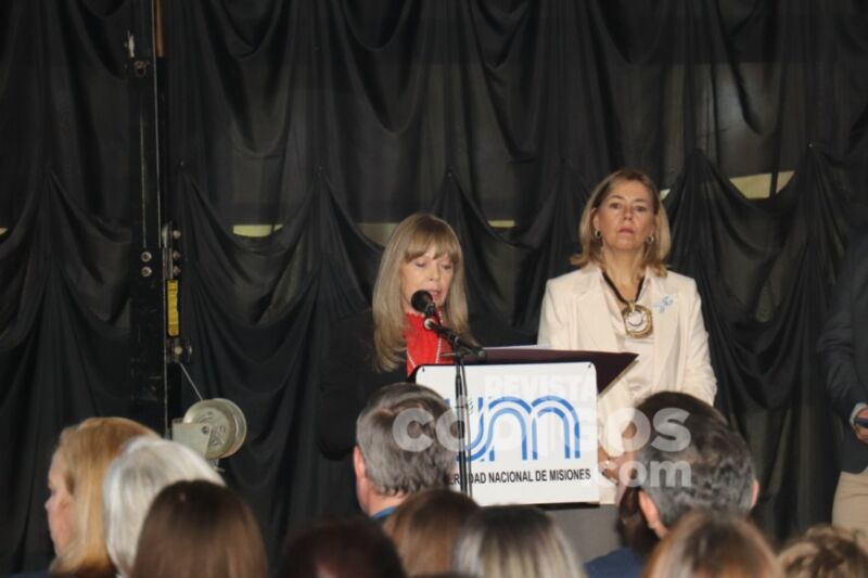 Asumieron las nuevas autoridades de la UNaM 1 2 - unam 14 - 1