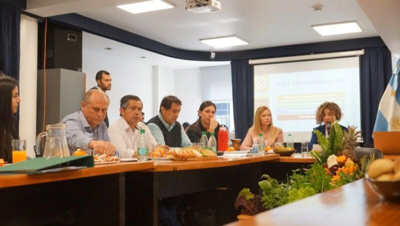 Agricultura Familiar expuso su Presupuesto 2023 con el foco puesto en la soberanía alimentaria 1 2 - Agricultura Familiar expuso su Presupuesto 4 - 1