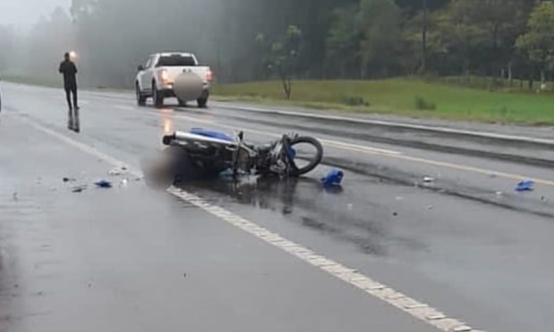 Alem: motociclista falleció