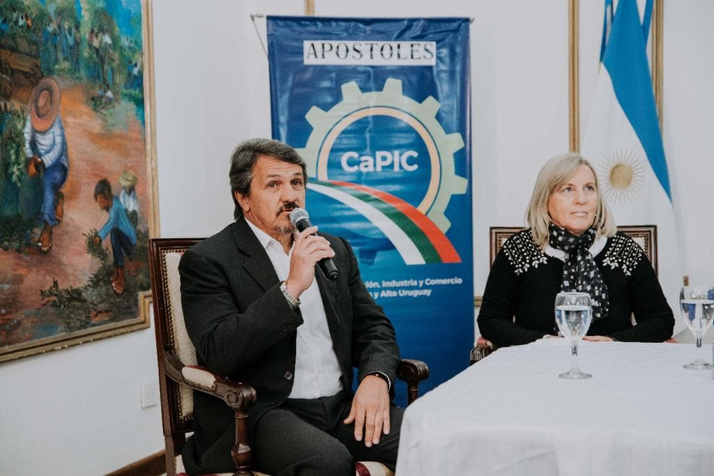 Black Friday en Apostoles 3 - 1