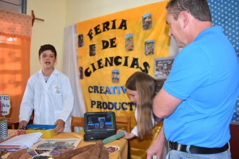 Campo Grande fue sede de la Feria de Ciencias y Tecnologías del departamento Cainguás 7 14 - Campo Grande fue sede 8 - 13