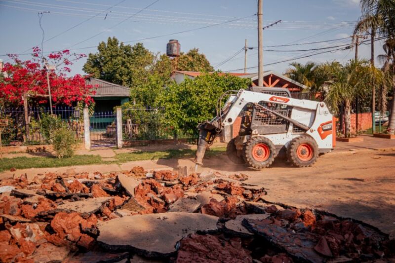 Con diversas obras brindan soluciones