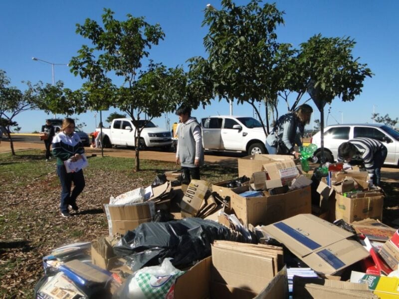 Estudiantes secundarios posadeños recolectaron más de 10 mil kilos de residuos reciclables 3 6 - Estudiantes secundarios posadenos 2 - 5