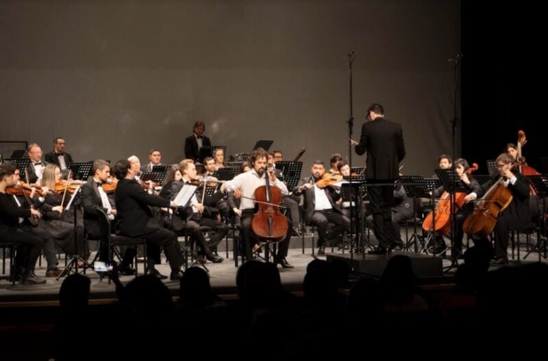 Gigantes en miniatura, concierto de