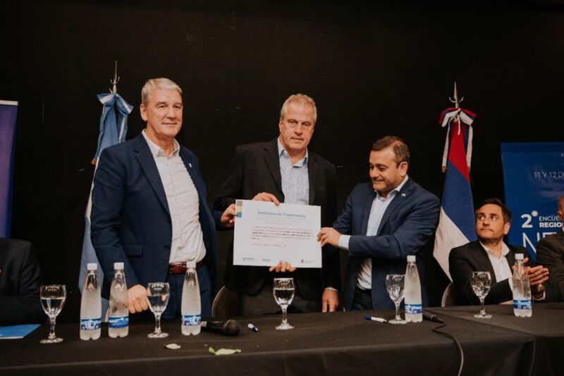Herrera Ahuad firmó acuerdo con Nación para aplicar políticas en favor de la educación técnica en Misiones 2 2 - Herrera Ahuad firmó acuerdo con Nación
