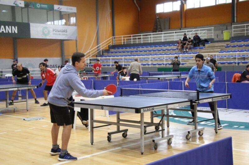 Tenis de mesa: posadeños sobresalieron en un torneo multitudinario 2 4 - IMG 20220808 WA0056 - 3