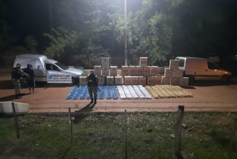 Prefectos incautaron cargamento de cigarrillos