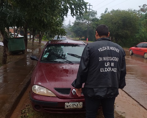 Recuperaron un auto y una moto
