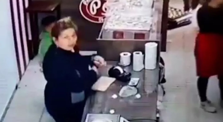 San Juan entró con sus