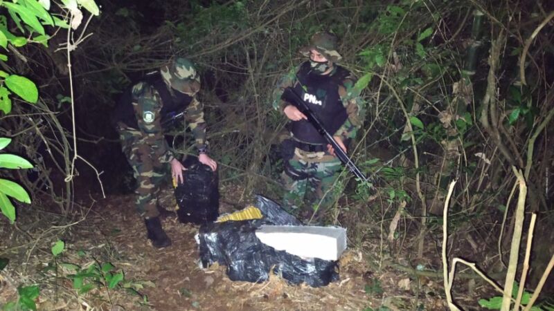 Secuestraron más de 460 kilos de marihuana en Posadas y Puerto Rico: hay un detenido 1 2 - Secuestraron mas de 1 - 1