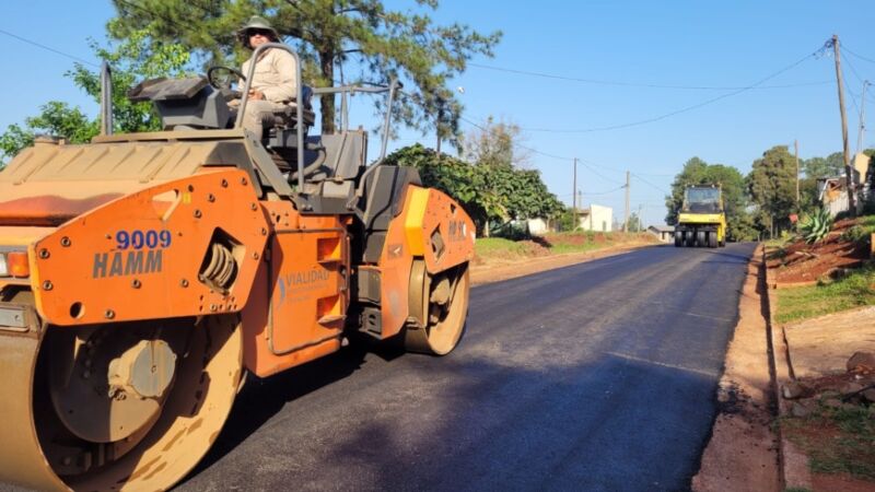 Vialidad trabaja en el pavimento