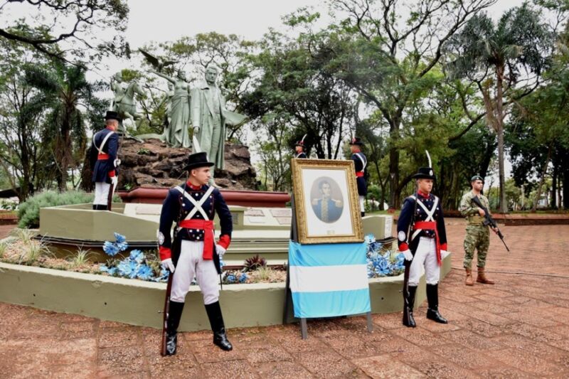 Apóstoles: diputados provinciales participaron del acto central en homenaje al General San Martín 3 6 - diputados provinciales participaron del acto central 11 - 5