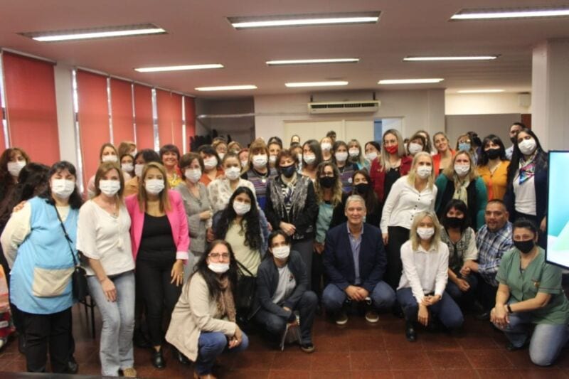 Entregaron kits de útiles y certificaciones a la modalidad de Educación Especial 1 1 - kits de útiles y certificaciones