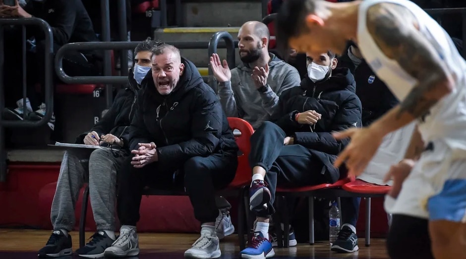 Néstor "Che" García dejó de ser el DT del seleccionado argentino de básquet