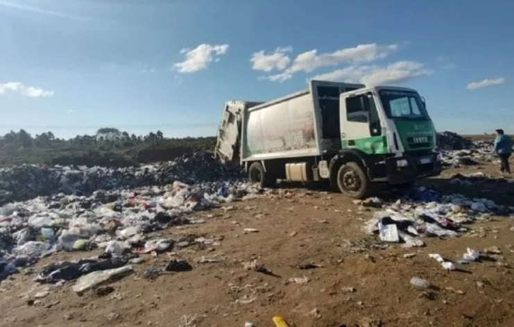un reciclador murió compactado