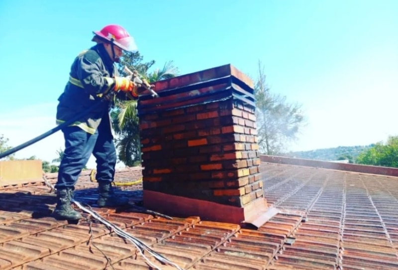 Bomberos sofocaron un incendio en