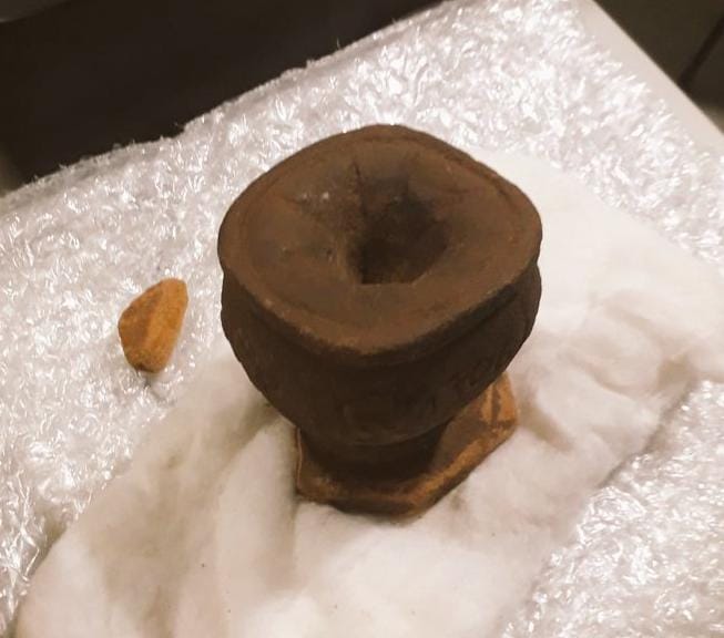 Cibercrimen recuperó una pieza arqueológica del período jesuítico 2 4 - Cibercrimen recupero una pieza 2 - 3