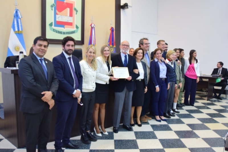 Concejales posadenos aprobaron 8 - 15