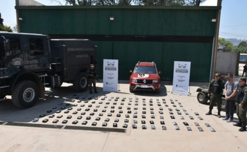 Conductor terminó detenido mientras intentaba