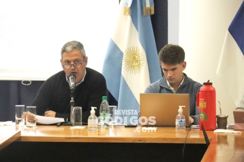 Deportes preve erogaciones por 1 - 44