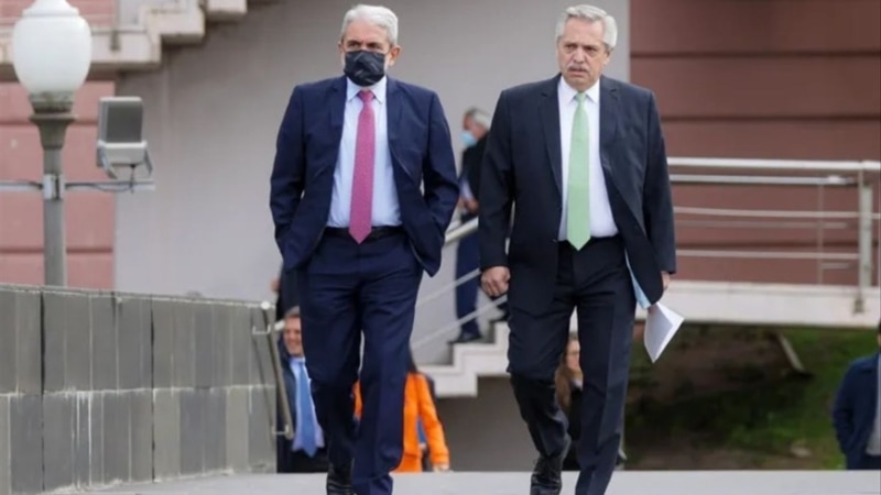 El Presidente rechazó la renuncia