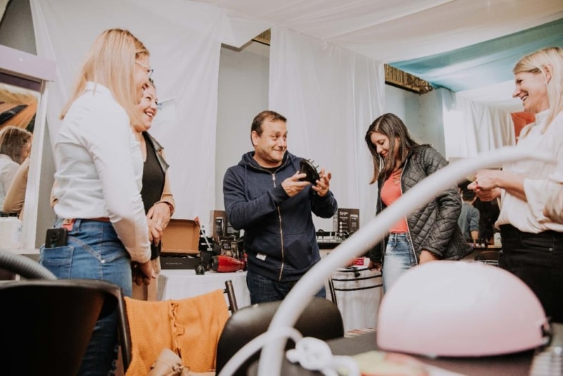 Entregaron maquinarias, herramientas