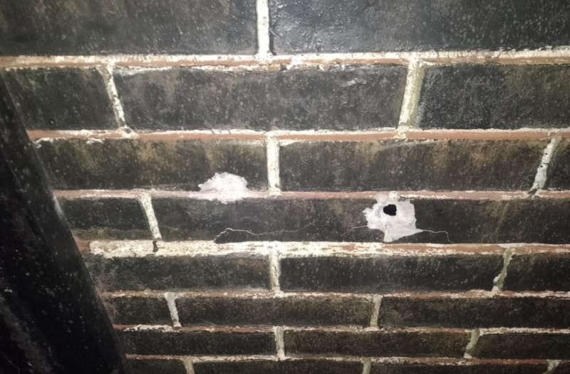 Incendiaron un auto y balearon 2 - 1