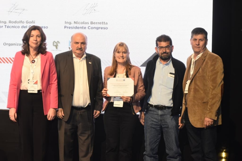 Mencion especial para la 1 - 1